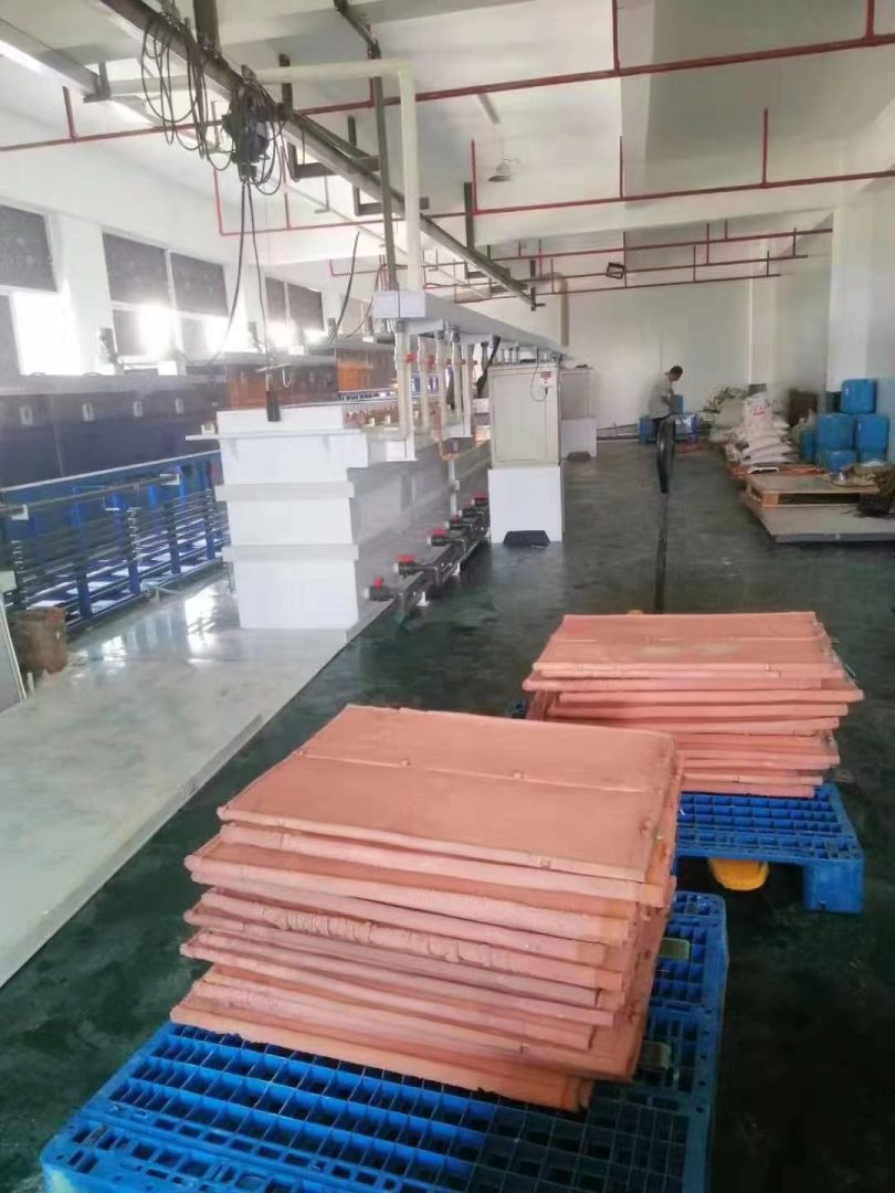 Alkaline etching solution-copper extraction + electrolysis