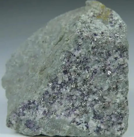 Telluride-bearing gold ore
